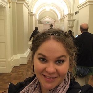 Meet your Posher, Kelly